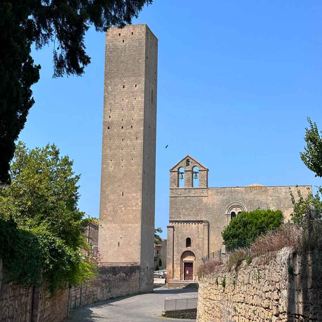 Tarquinia: la Capitale degli Etruschi e il Mare